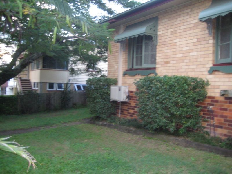 14 Blackwood Rd, Salisbury QLD 4107