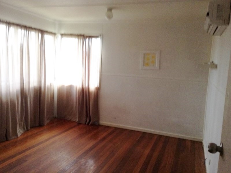 6 Kessels Rd, Salisbury QLD 4107