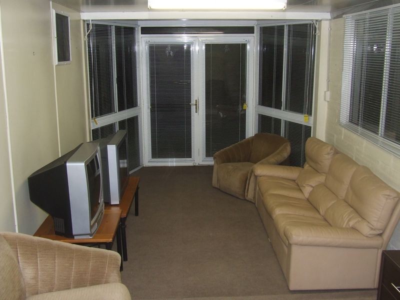 21 AYLTON STREET, Coopers Plains QLD 4108