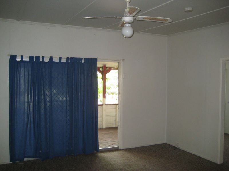 16 Evenwood Street, Coopers Plains QLD 4108