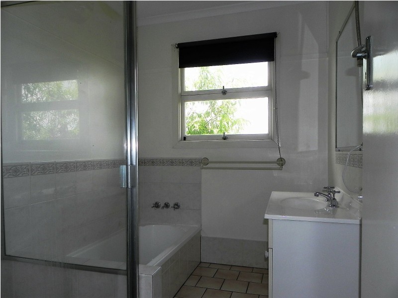 305 Orange Grove Rd, Salisbury QLD 4107