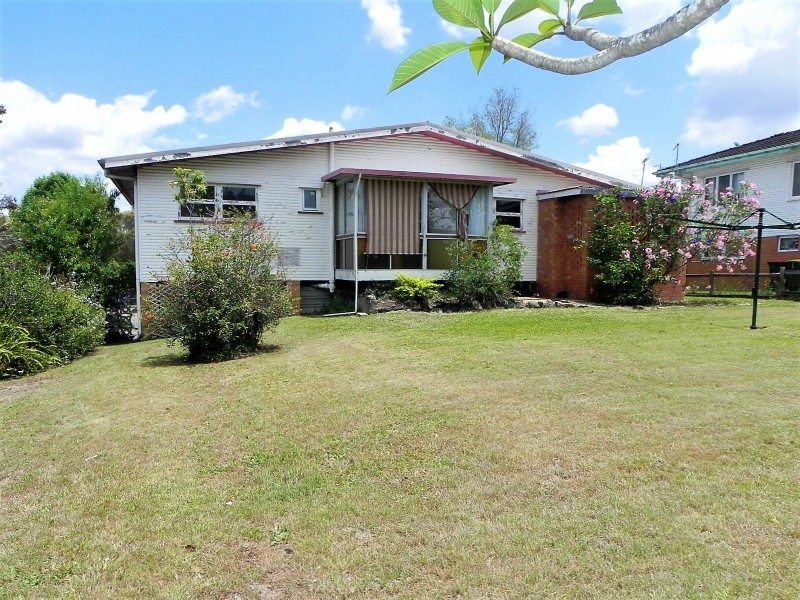 305 Orange Grove Rd, Salisbury QLD 4107