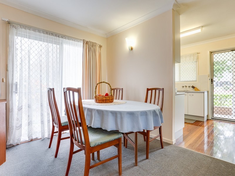 32 Fairlawn St, Nathan QLD 4111