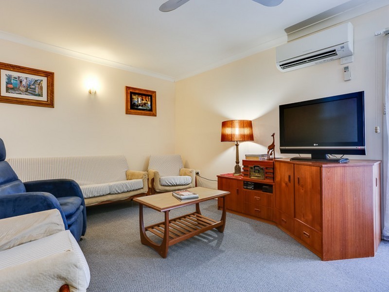 32 Fairlawn St, Nathan QLD 4111