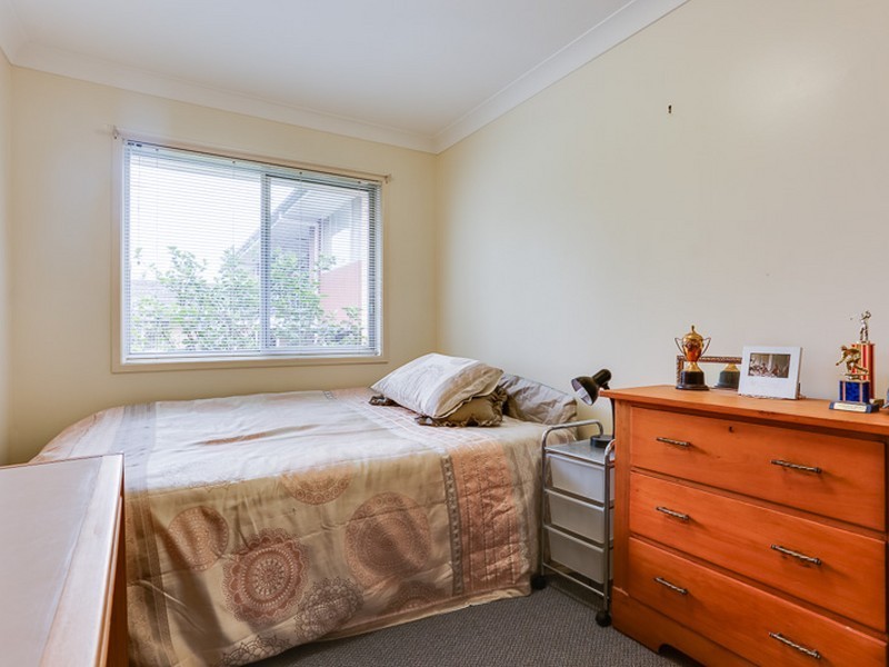 32 Fairlawn St, Nathan QLD 4111