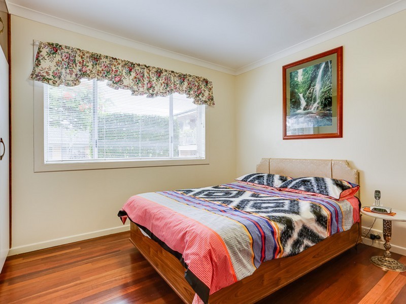 32 Fairlawn St, Nathan QLD 4111