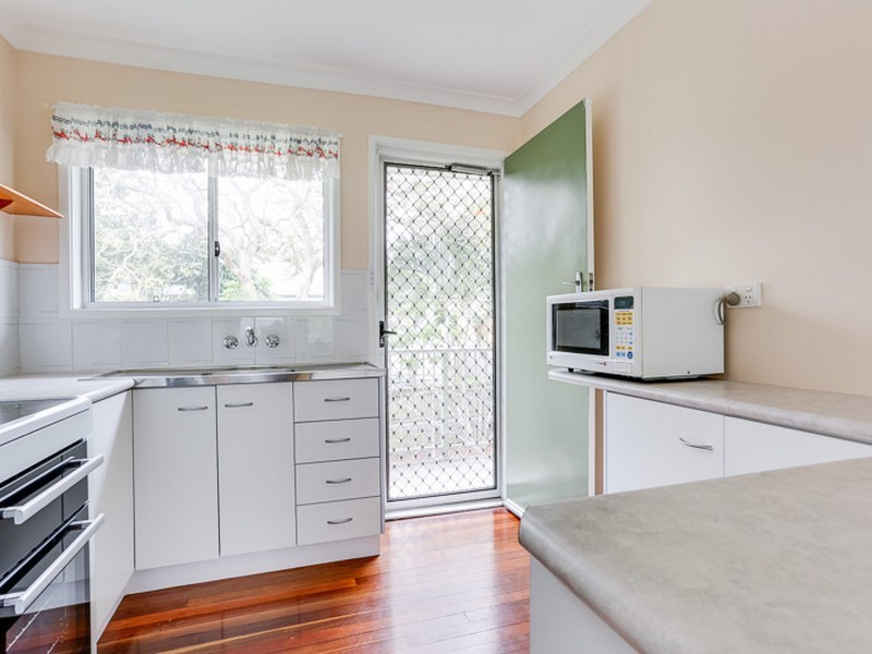 32 Fairlawn St, Nathan QLD 4111