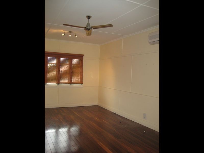 186 Douglas Rd, Salisbury QLD 4107