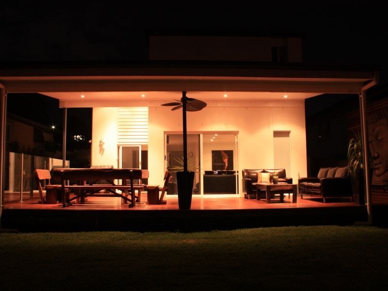 10 Megalong Street, Holland Park West QLD 4121