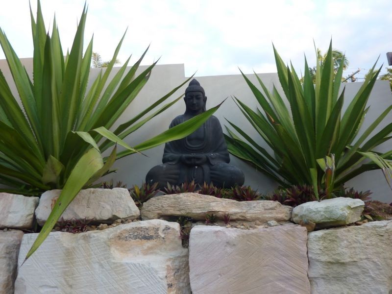 10 Megalong Street, Holland Park West QLD 4121