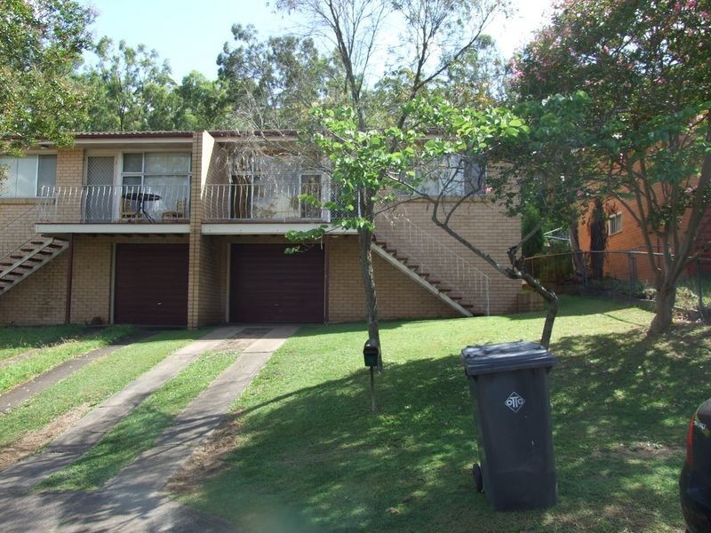 2/4 Arkindale Street, Nathan QLD 4111