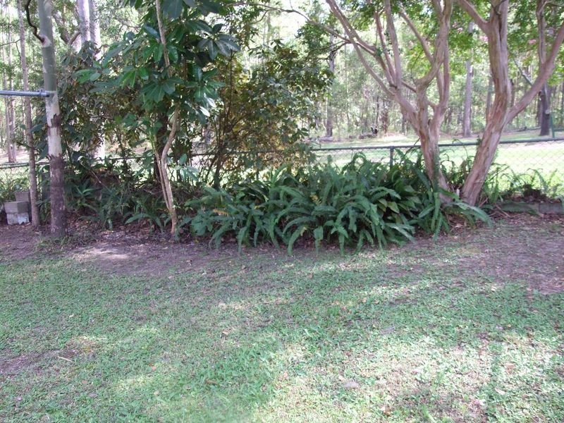 2/4 Arkindale Street, Nathan QLD 4111