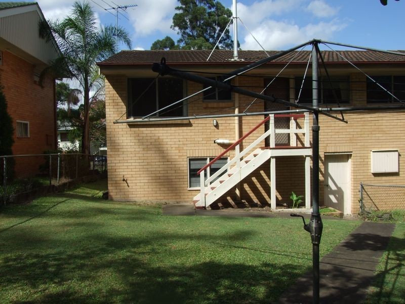 2/4 Arkindale Street, Nathan QLD 4111