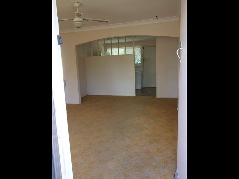 2/4 Arkindale Street, Nathan QLD 4111