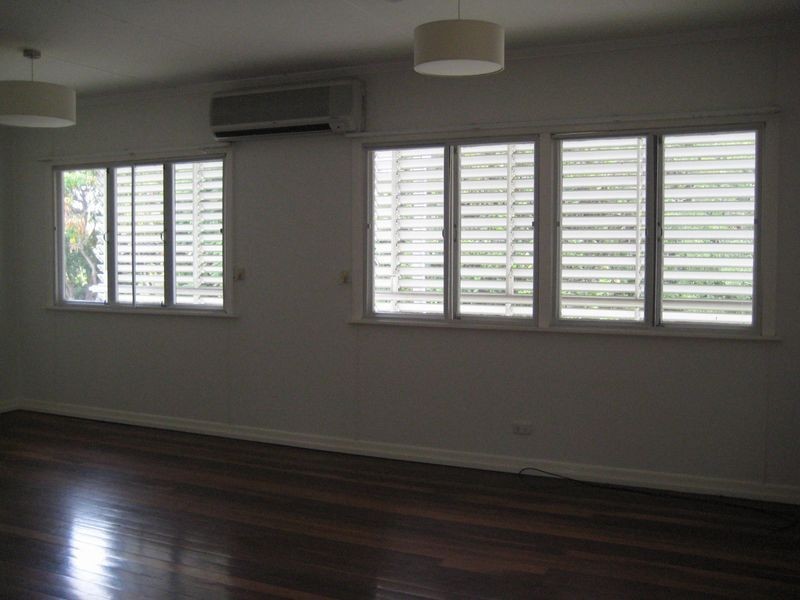 73B Chalfont St, Salisbury QLD 4107