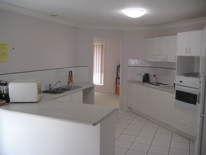 3 BARODA STREET, Coopers Plains QLD 4108