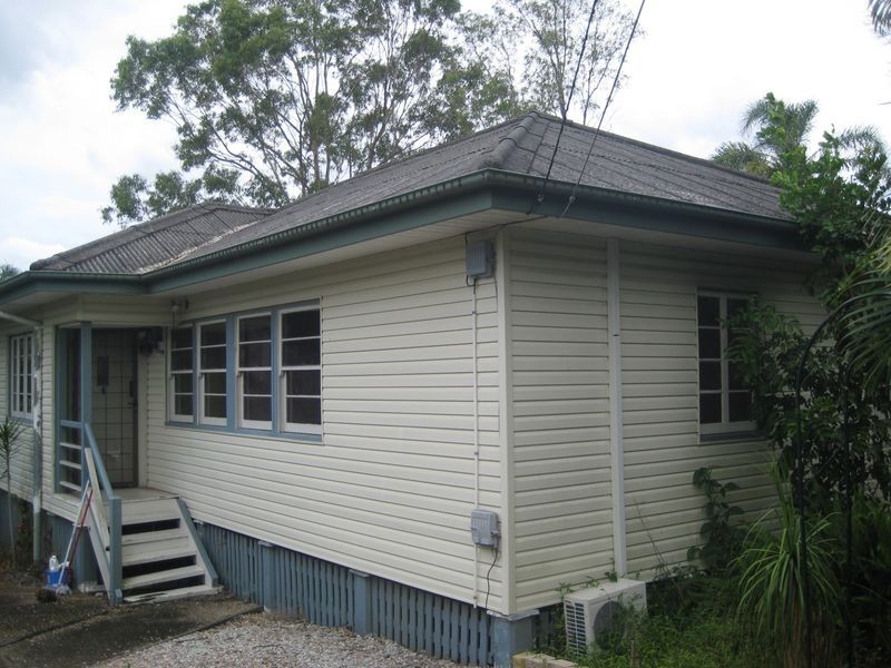 10 Vereker St, Coopers Plains QLD 4108