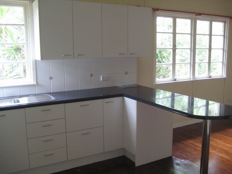 10 Vereker St, Coopers Plains QLD 4108