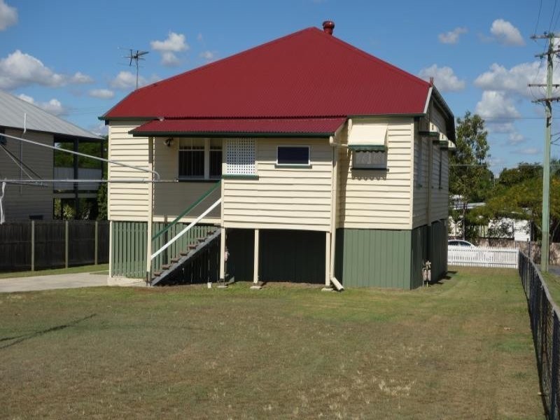 105 Ashby Street, Fairfield QLD 4103