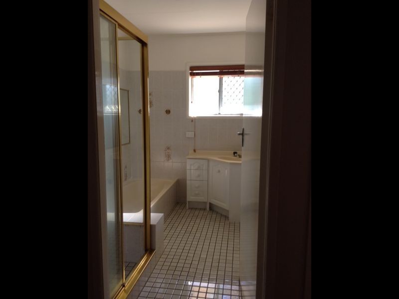 11 Tuckett Rd, Salisbury QLD 4107