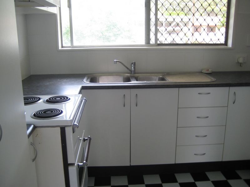 74 Golda Ave, Salisbury QLD 4107