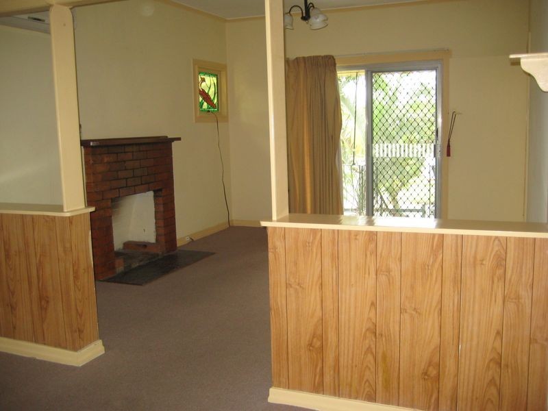 215 Douglas Rd, Salisbury QLD 4107