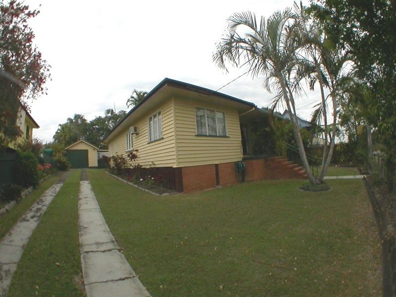 215 Douglas Rd, Salisbury QLD 4107