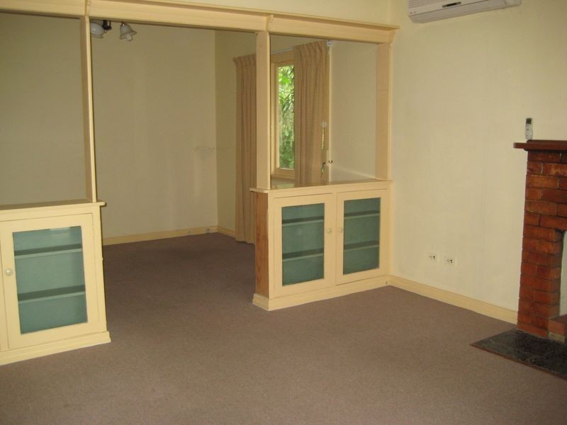 215 Douglas Rd, Salisbury QLD 4107