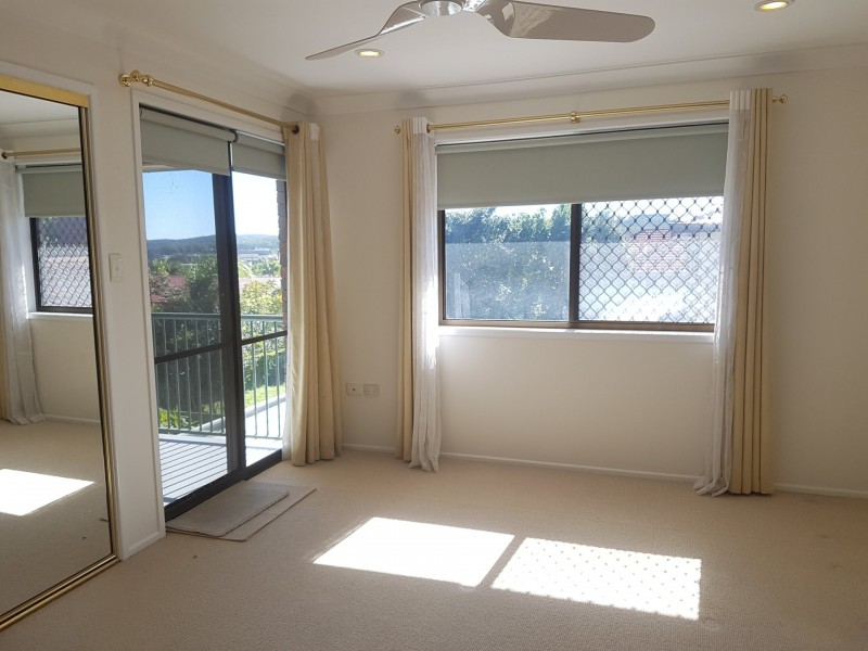 15 Garrawilla St, Robertson QLD 4109