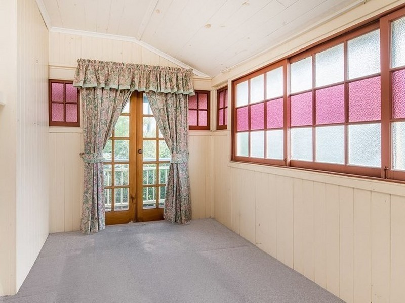 83 Orange Grove Rd, Coopers Plains QLD 4108