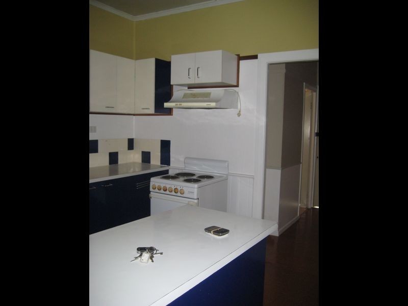 15 Clare Rd, Rocklea QLD 4106