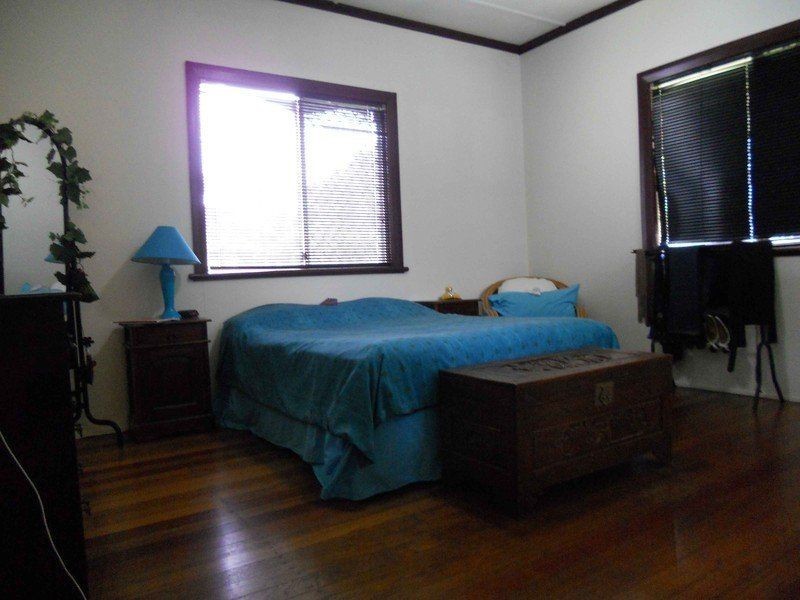 15 Clare Rd, Rocklea QLD 4106