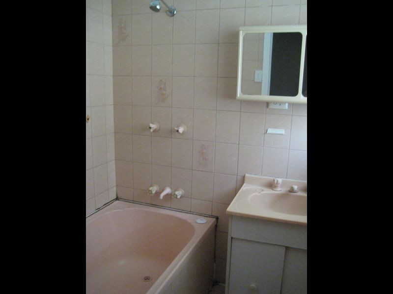 15 Clare Rd, Rocklea QLD 4106