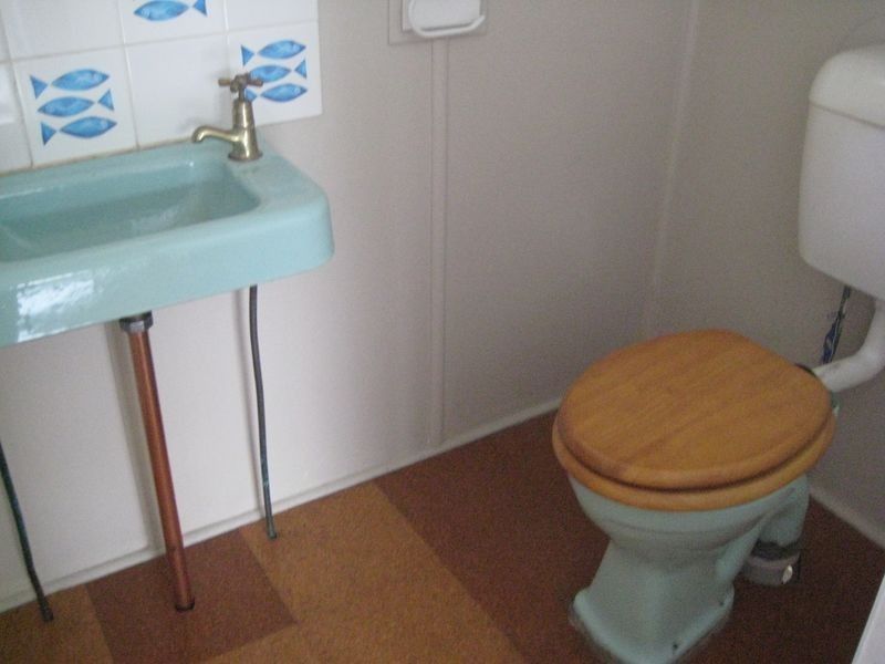 15 Clare Rd, Rocklea QLD 4106