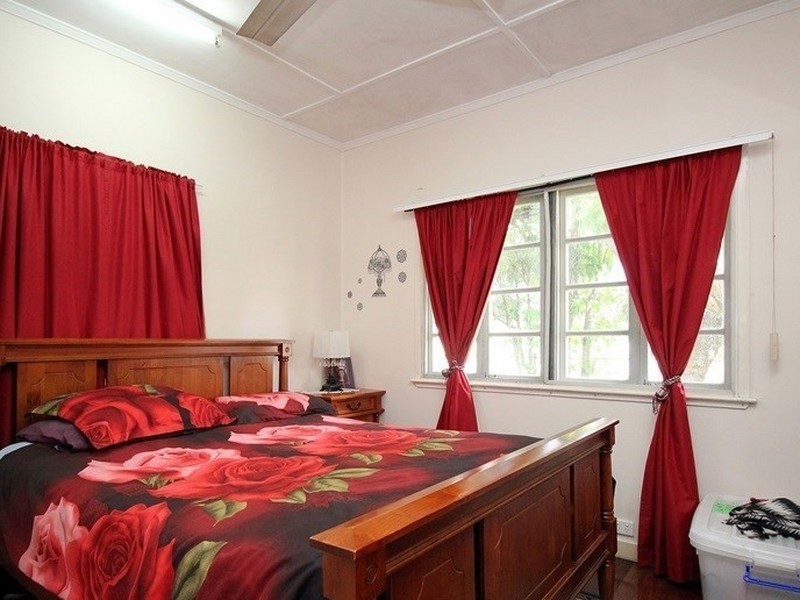 1084 Boundary Rd, Coopers Plains QLD 4108