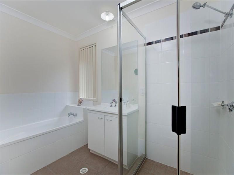 142 Douglas Rd, Salisbury QLD 4107