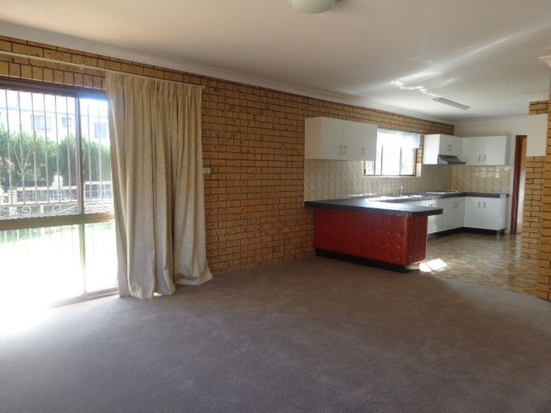 4 Blairgowrie St, Macgregor QLD 4109