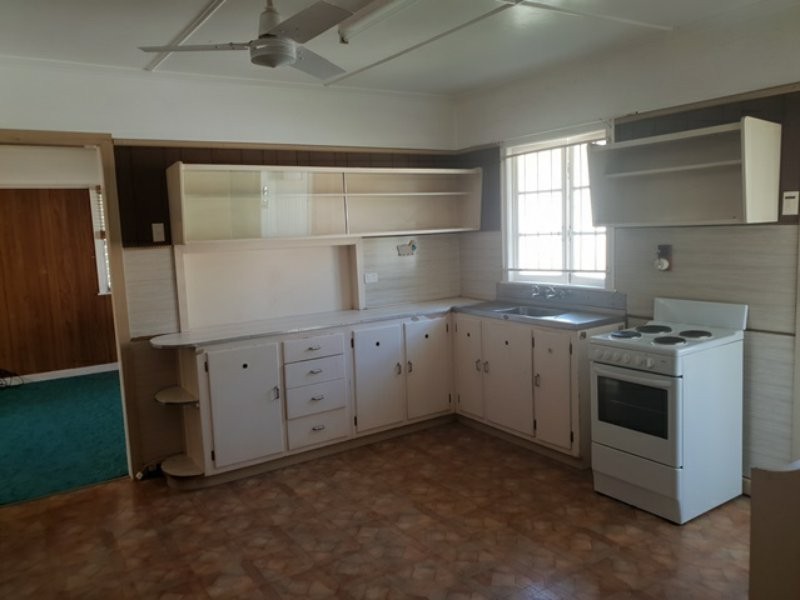 25 Meynell St, Salisbury QLD 4107