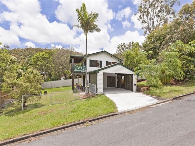 14 Dellwood Street, Nathan QLD 4111