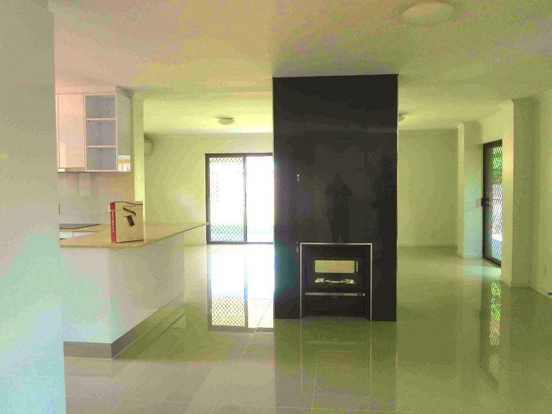 8 Bluedong Place, Algester QLD 4115