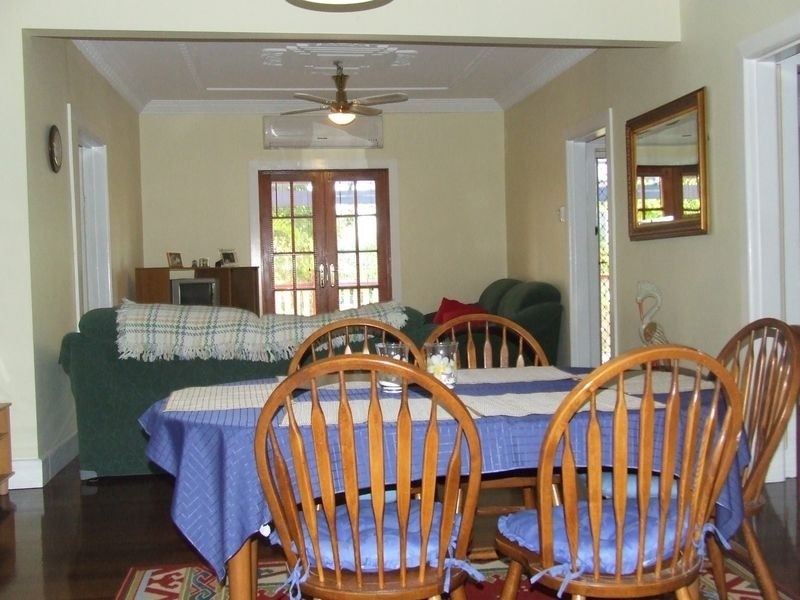 73 Longden Street, Coopers Plains QLD 4108