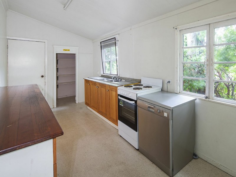 16 Evenwood Street, Coopers Plains QLD 4108