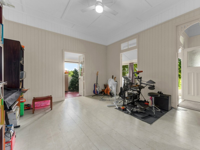 24 Fairy Street, Moorooka QLD 4105