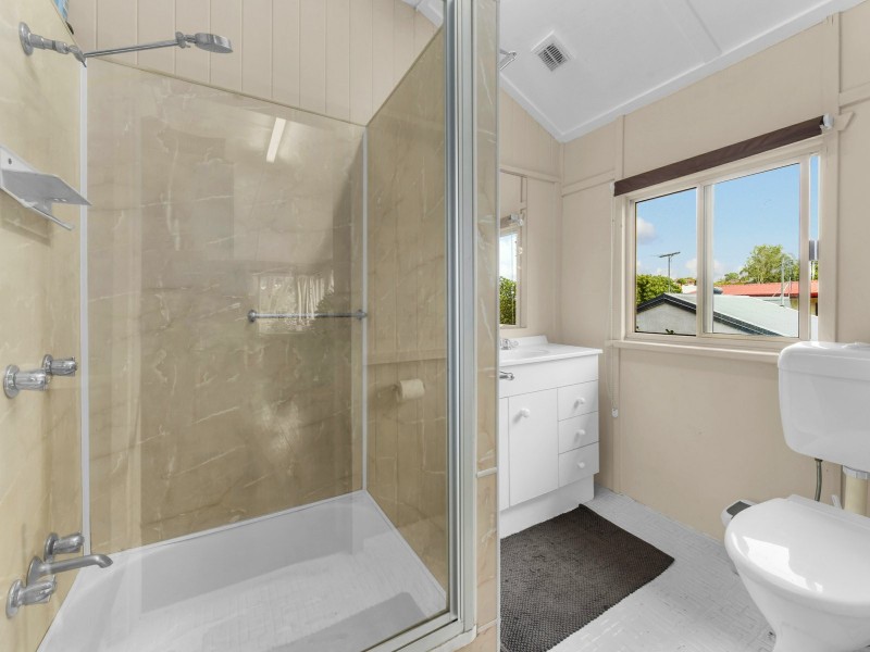 24 Fairy Street, Moorooka QLD 4105