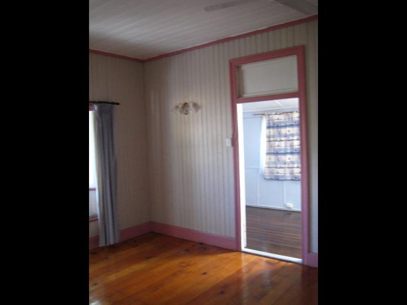 132 Blackwood Rd, Salisbury QLD 4107