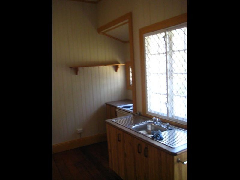 132 Blackwood Rd, Salisbury QLD 4107