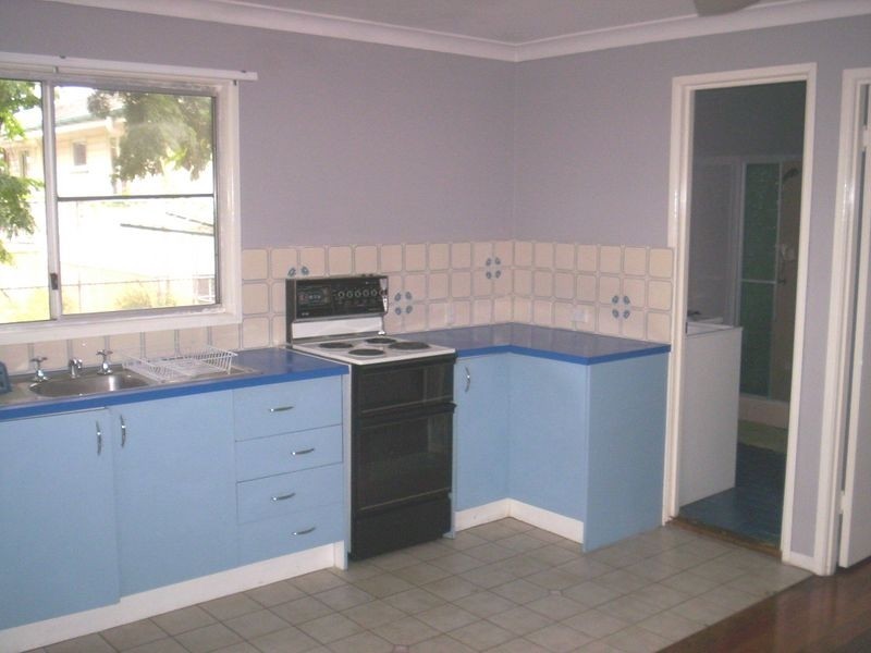 2/3 Pevny, Salisbury QLD 4107