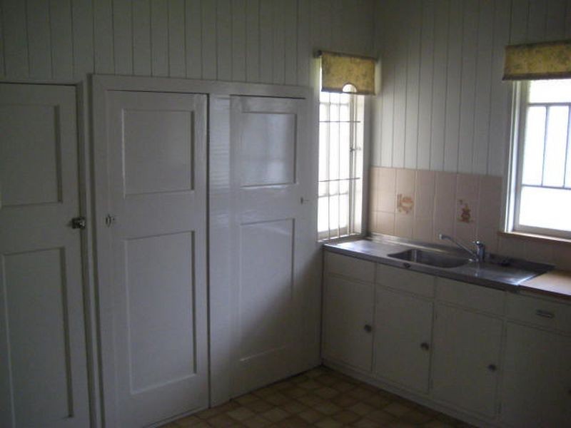 24 Olivia Ave, Salisbury QLD 4107