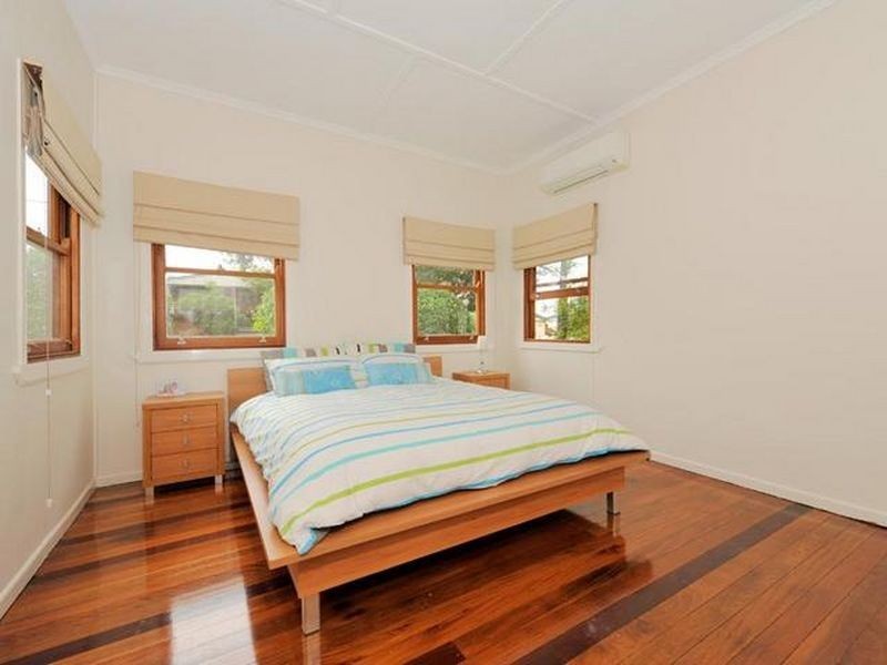 57 Thomas St, Sherwood QLD 4075