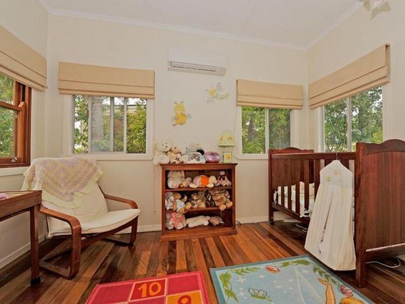 57 Thomas St, Sherwood QLD 4075